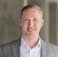 Headshot of Mark Adams